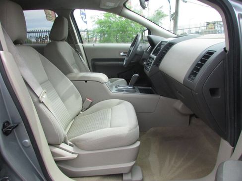 Used 2007 Ford Edge SE image 29