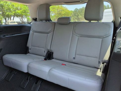 New 2026 Ford Expedition Active RWD image 13