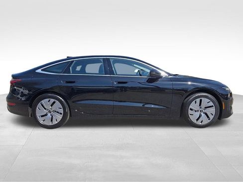 Used 2025 Audi A6 e-tron Premium w/ Ultra Package RWD image 7