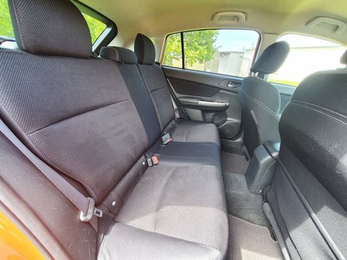 Used 2015 Subaru Crosstrek 2.0i Premium AWD/4WD image 18