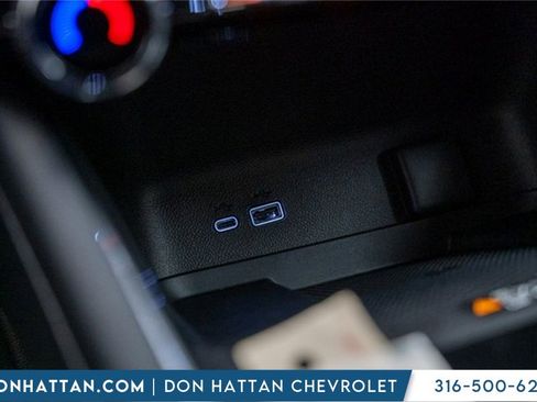 New 2026 Chevrolet Traverse LT image 11