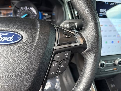 Used 2022 Ford Edge Titanium w/ Equipment Group 301A image 31