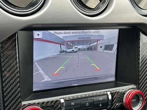 Used 2017 Ford Mustang Premium RWD image 17