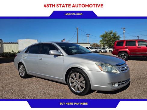 Used 2006 Toyota Avalon XLS FWD image 1