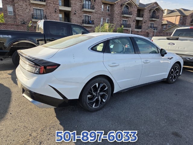 Used 2024 Hyundai Sonata SEL FWD image 4