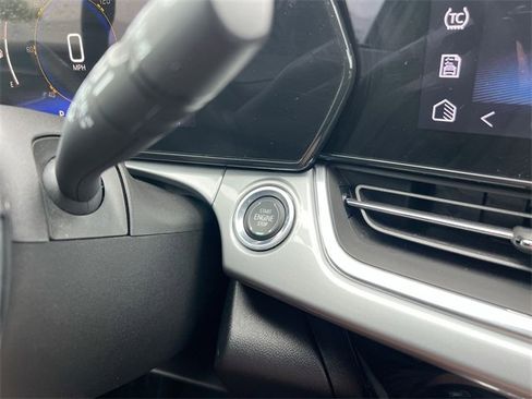 Used 2024 Chevrolet Trax LT w/ Driver Confidence Package image 16