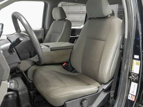 Used 2022 Ford F250 XL w/ STX Appearance Package AWD/4WD image 30