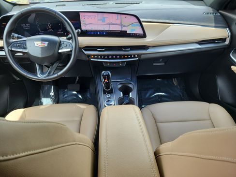 Used 2024 Cadillac XT4 Luxury FWD image 20