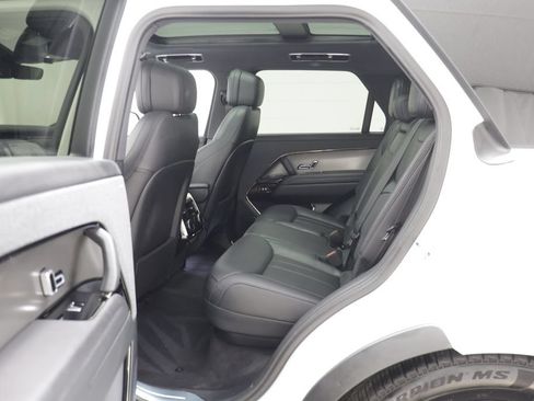 Certified 2025 Land Rover Range Rover Sport SE AWD/4WD image 14