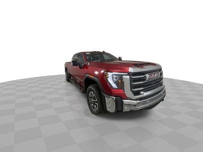 New 2025 GMC Sierra 2500 SLT w/ SLT Premium Package