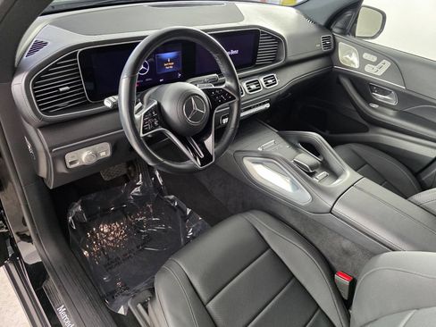 Certified 2024 Mercedes-Benz GLS 450 4MATIC image 10