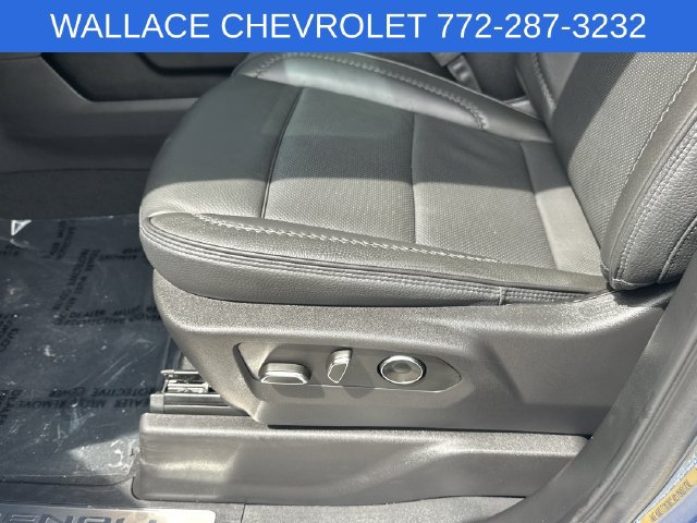 Used 2025 GMC Sierra 1500 Denali w/ Technology Package AWD/4WD image 16