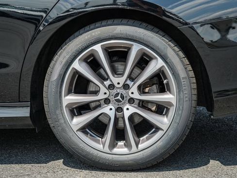 Used 2023 Mercedes-Benz E 350 4MATIC Sedan image 18