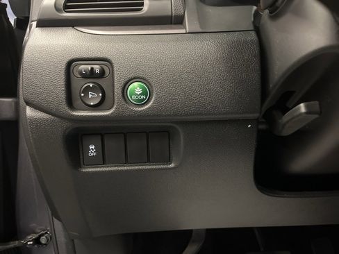 Used 2017 Honda Pilot EX-L image 12