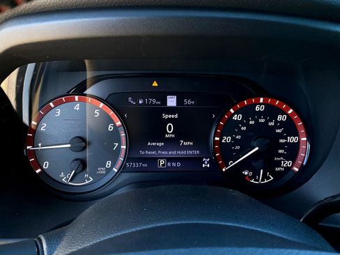 Used 2022 Nissan Titan PRO-4X w/ Pro-4x Convenience Package image 24