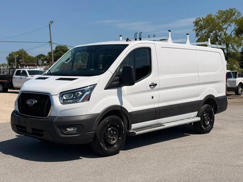 Used 2023 Ford Transit 250 Low Roof w/ Exterior Upgrade Package RWD image 5