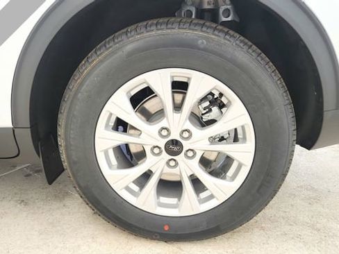 New 2026 Ford Escape Active w/ Cold Weather Package FWD image 9