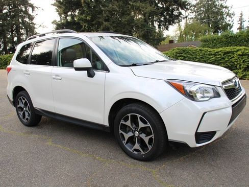 Used 2015 Subaru Forester 2.0XT Premium w/ Popular Package #2 AWD/4WD image 2