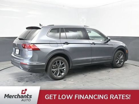 Used 2023 Volkswagen Tiguan SE AWD/4WD image 8