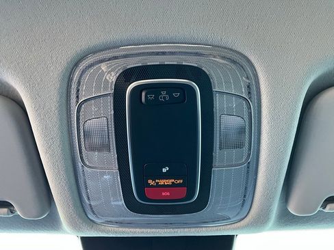 Used 2025 Hyundai Kona SEL image 17