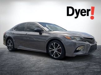 Used 2019 Toyota Camry SE FWD video 1