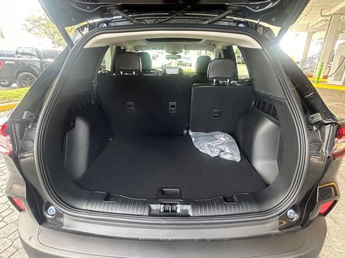 Certified 2024 Ford Escape SE w/ PHEV Premium Package image 33