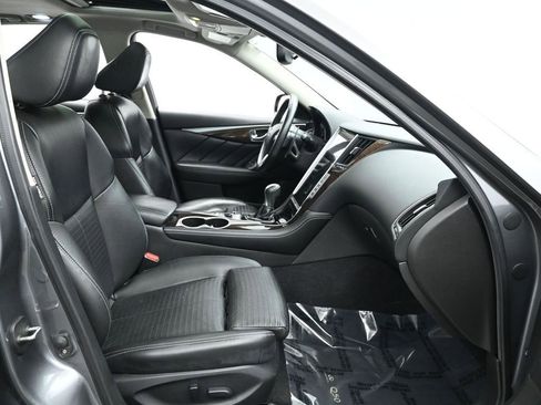 Used 2015 INFINITI Q50 Sport w/ Deluxe Technology Package image 22