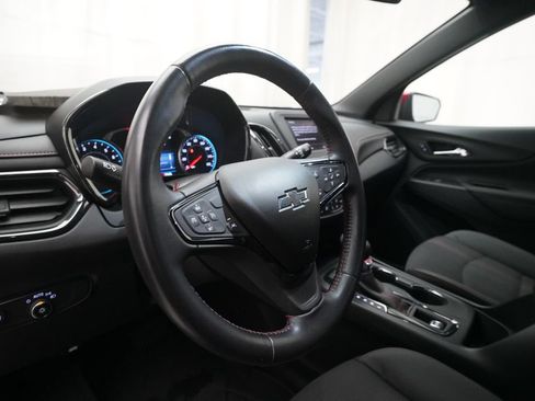 Used 2022 Chevrolet Equinox RS w/ LPO, Floor Liner Package AWD/4WD image 19