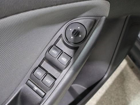 Used 2014 Ford Focus SE w/ SE Winter Package FWD image 12