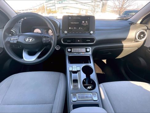 Used 2023 Hyundai Kona SE w/ Cargo Package image 21
