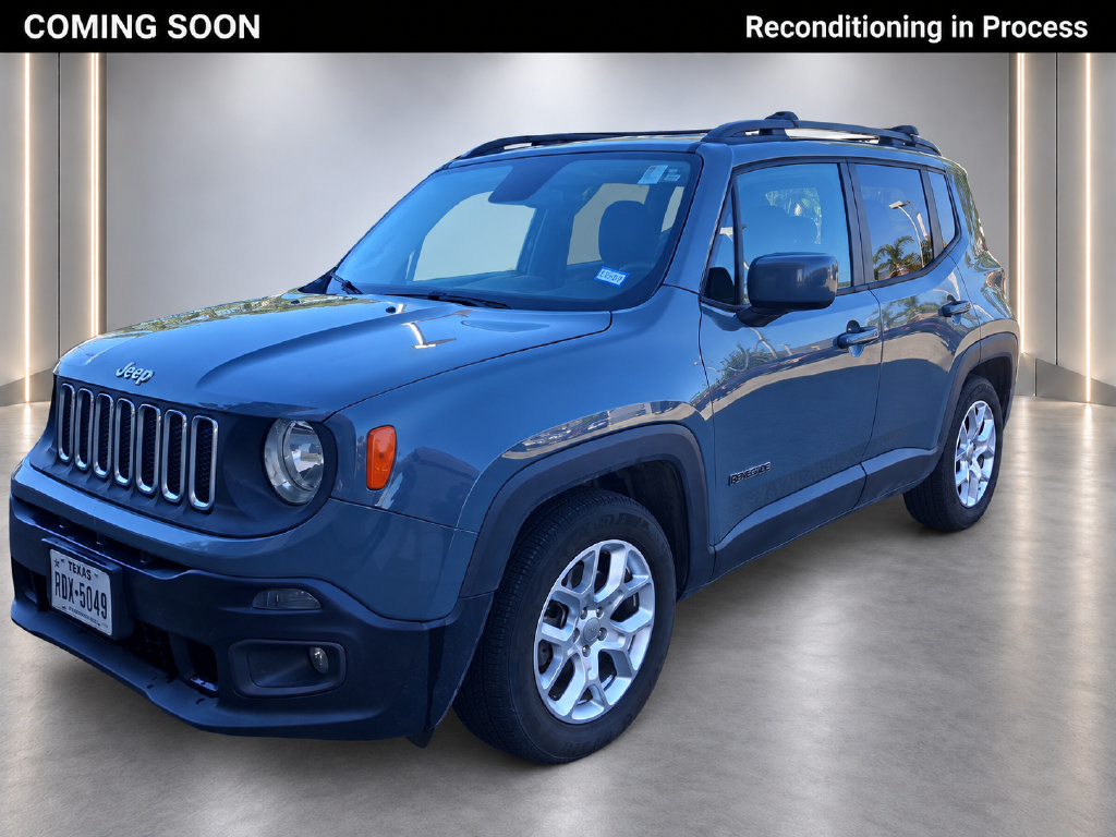 Used 2017 Jeep Renegade Latitude FWD image 1