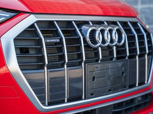 Used 2024 Audi Q3 2.0T Premium AWD/4WD image 15