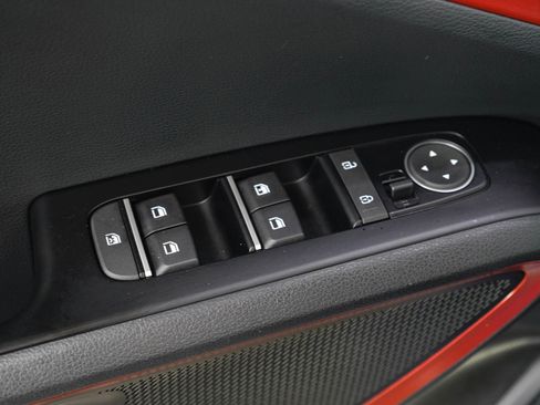 Used 2024 Kia Soul GT-Line w/ GT-Line Technology Package FWD image 21