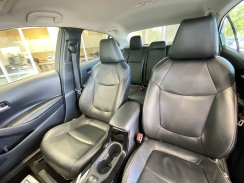 Used 2020 Toyota Corolla LE w/ Carpet Mat Package (TMS) FWD image 14