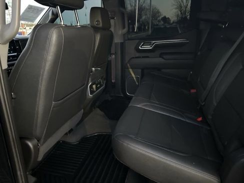 Used 2022 Chevrolet Silverado 1500 LTZ w/ LTZ Premium Package image 19