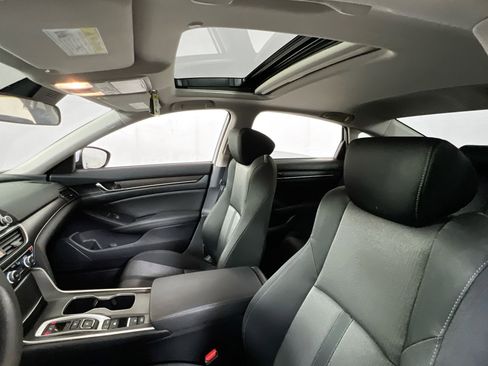 Used 2021 Honda Accord EX image 21