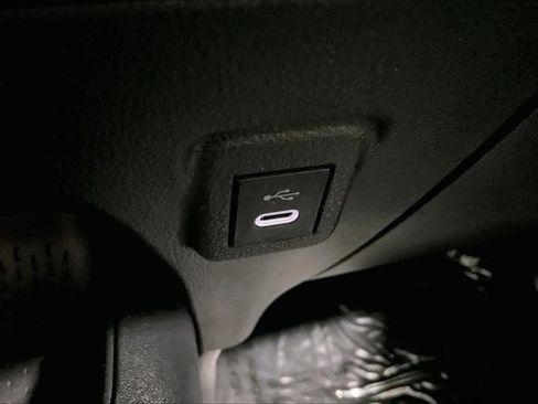 Used 2024 Toyota Corolla LE FWD image 33