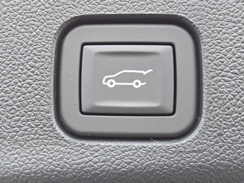 New 2026 Buick Enclave Preferred w/ Power Package AWD/4WD image 23