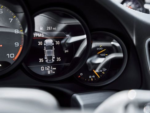 Used 2018 Porsche 911 GT3 RWD image 55