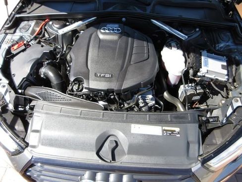 Used 2019 Audi A4 2.0T Premium image 29