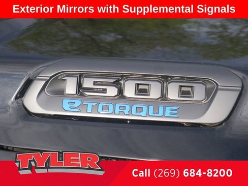 New 2026 RAM 1500 Big Horn AWD/4WD image 11