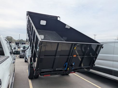 New 2026 Ford F550 2WD Regular Cab Super Duty image 28