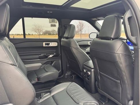 Used 2023 Ford Explorer ST w/ Technology Package AWD/4WD image 33