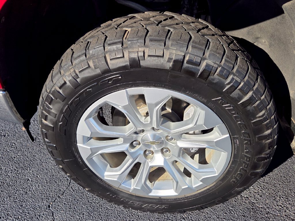 Used 2023 Chevrolet Silverado 1500 LTZ AWD/4WD image 19