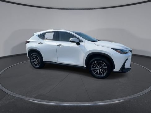 Certified 2024 Lexus NX 250 FWD image 2