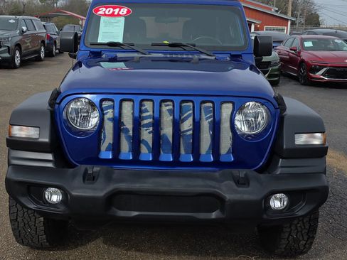 Used 2018 Jeep Wrangler Unlimited Sport S AWD/4WD image 8