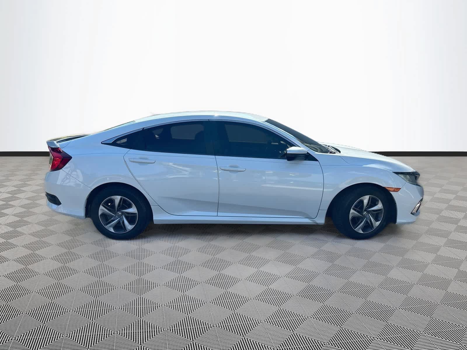 Used 2020 Honda Civic LX image 4