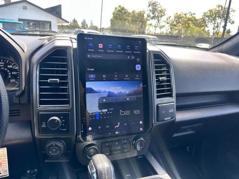 Used 2018 Ford F150 XLT AWD/4WD image 23