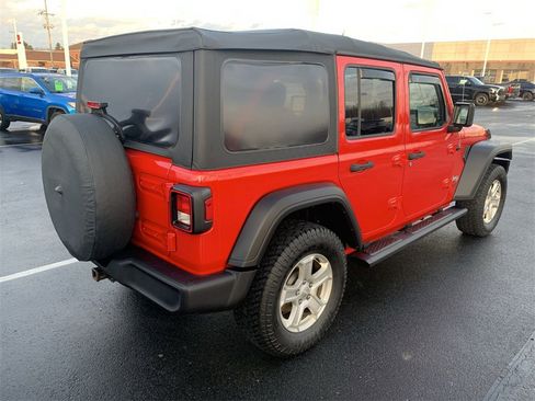 Used 2020 Jeep Wrangler Unlimited Sport S image 8