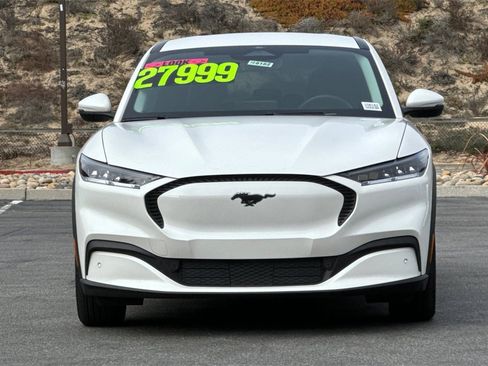 Certified 2022 Ford Mustang Mach-E Select image 9